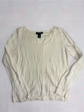 White House Black Market Ivory Keyhole Knit Sweater Size M